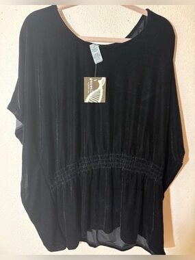 Geneology Black Smocked-Waist Women's Tunic